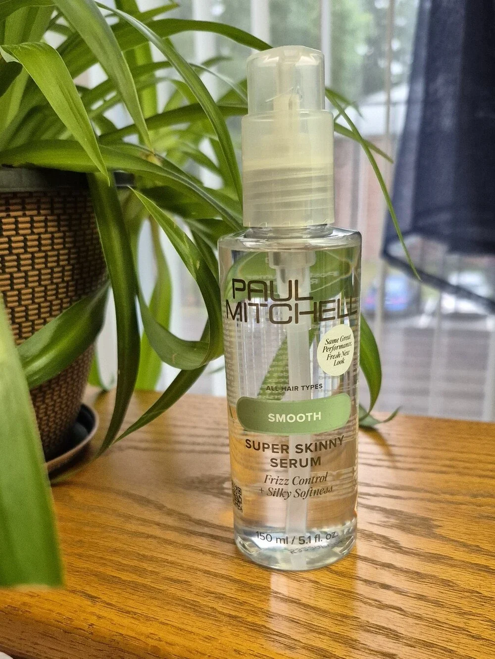 Paul Mitchell Smooth Super Skinny Serum — 5.1 Fl Oz. NEW!
